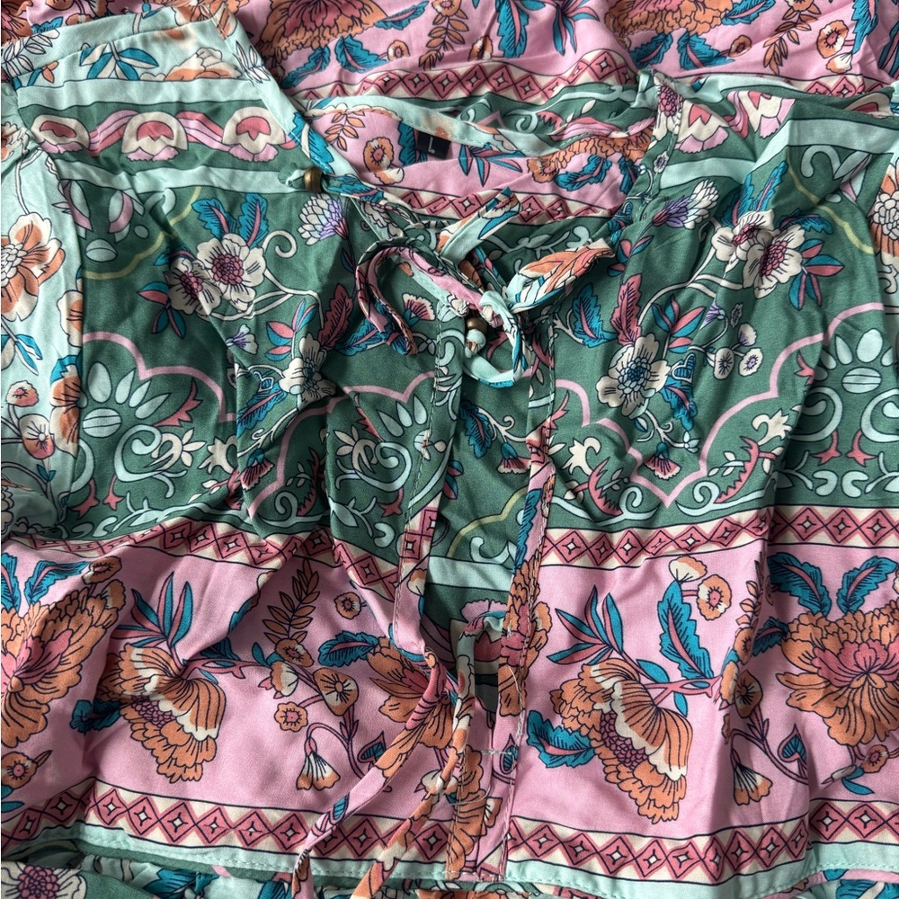Floral Patterned Dress with Tie Neck